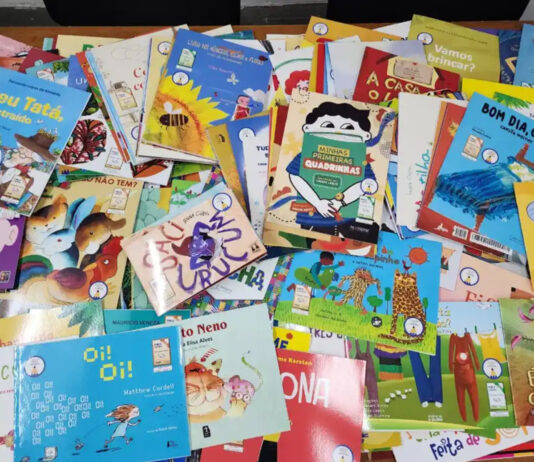 245 livros infantis do PNLD são recebidos pela Biblioteca Municipal de Tatuí