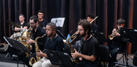 Jazz Combo Jovem do Conservatório se apresenta na “Música na Praça” de Tatuí