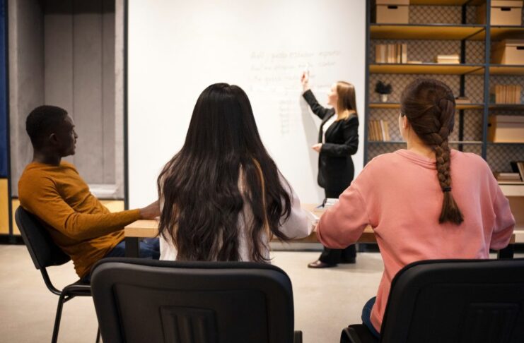Jovens tatuianos podem se inscrever para curso de assistente de recursos humanos