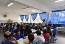 Oficina de Poesia “Vamos brincar de escrever?” acontece na Emef “Prof. Alan Alves de Araújo”