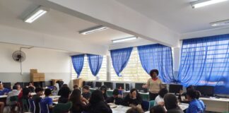 Oficina de Poesia “Vamos brincar de escrever?” acontece na Emef “Prof. Alan Alves de Araújo”