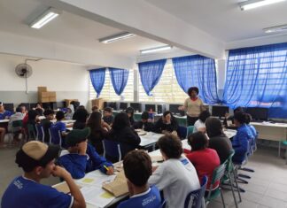 Oficina de Poesia “Vamos brincar de escrever?” acontece na Emef “Prof. Alan Alves de Araújo”