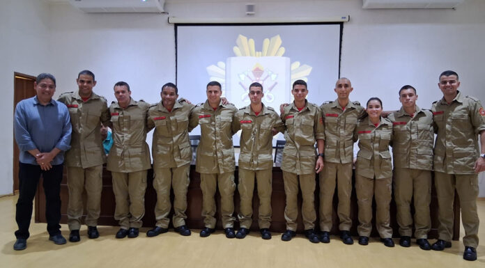 Tatuí forma 1ª turma de bombeiros civis com dez integrantes