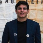 Lançamento do livro “Ser e Não Ser Eu” ocorre neste sábado