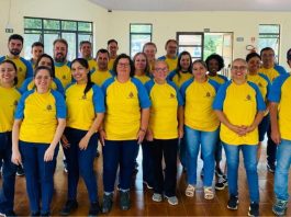 Novos uniformes são entregues a agentes de combate à dengue em Tatuí