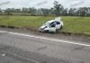 Acidente em Tatuí envolvendo carro e carreta causa interdição em rodovia