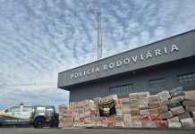 Polícia Militar prende 2 por tráfico de drogas na Castello Branco