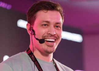 Adobe anuncia tatuiano Tiago Castro como novo “speaker”