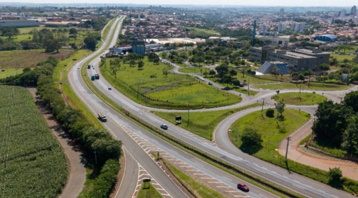 Obras geram alterações no trânsito de Tatuí entre kms 114 e 116 da SP-127