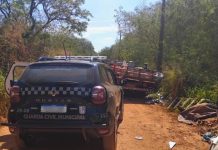 GCM de Tatuí identifica caminhão em descarte irregular de entulho