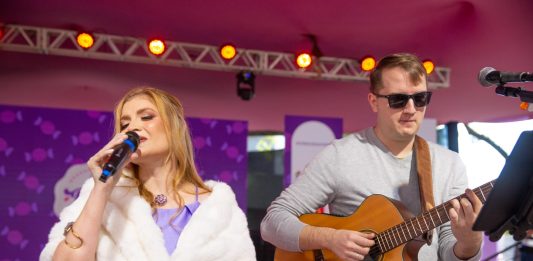 “Música na Praça” de Tatuí recebe espetáculo “Sertão e Raiz”