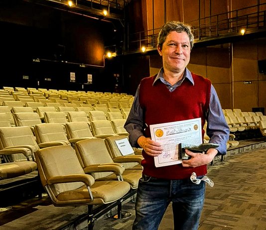 Leitura dramática apresenta nova peça teatral de Ivan Camargo