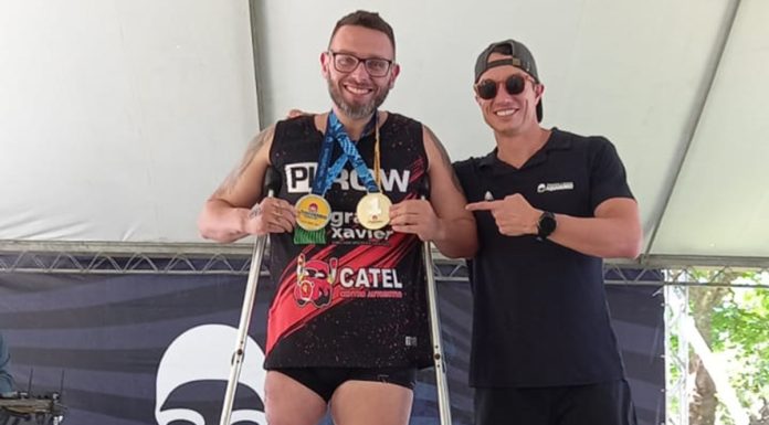 Atleta de Tatuí vence categoria PCD em disputa travessia aquática de São Sebastião